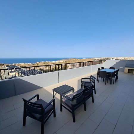 Sea View Penthouse Apartment Zebbug  Luaran gambar